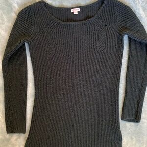 Merona Women's Classic Black Crew Neck Sweater